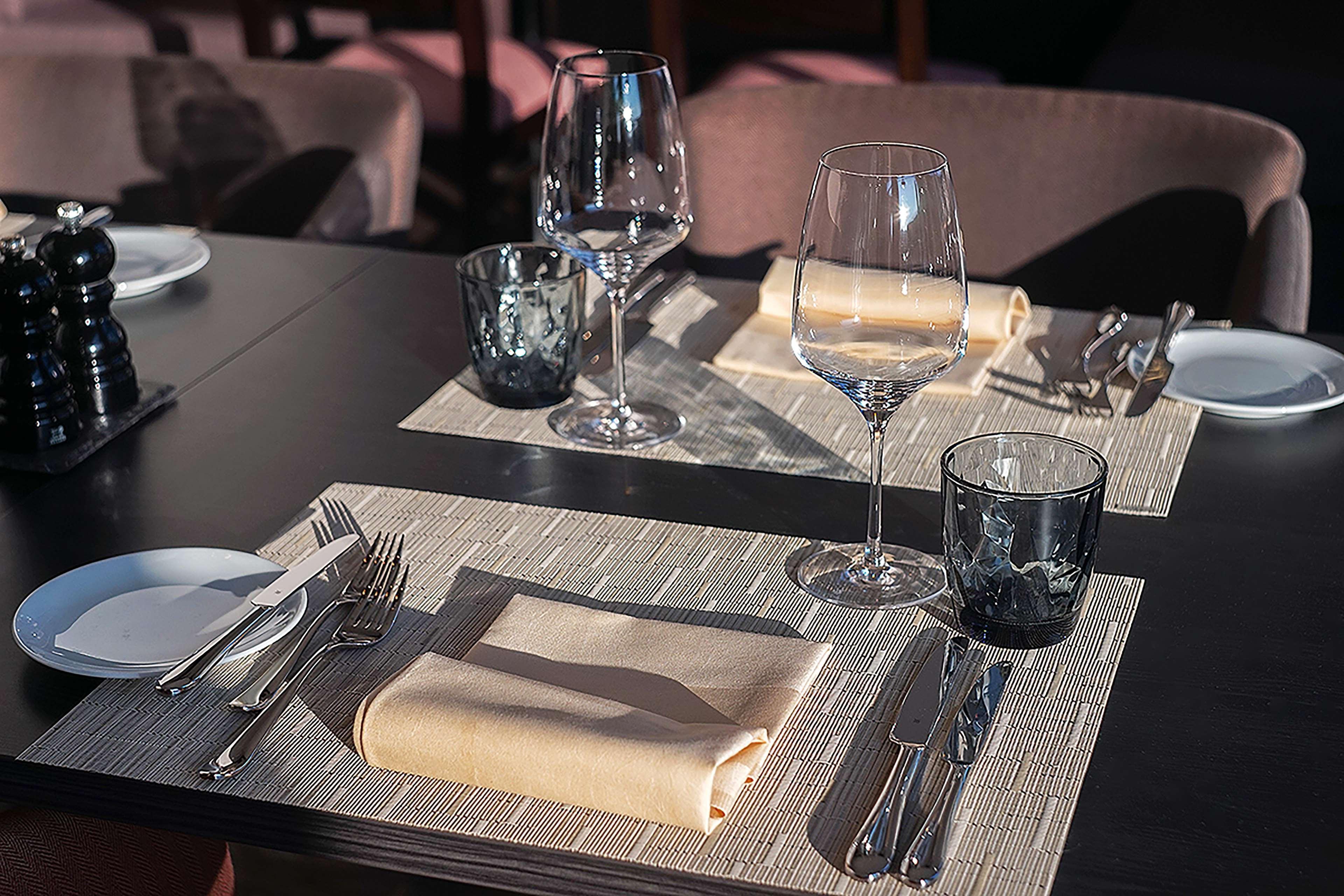 Hilton Garden Inn Zurich Limmattal Spreitenbach Buitenkant foto